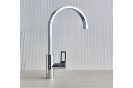 Chrome brass faucet (8480000)