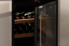 Integrated wine cooler under countertop (Cave 40)