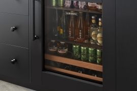 Wine refrigerator under worktop. Chameleon, W61cm. (ICBDEU2450W)